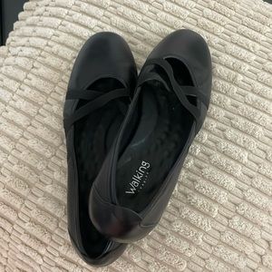 Walking Cradles Faith Flat Size 8.5 Narrow